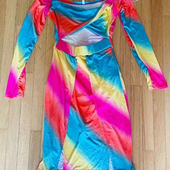 Multicolor Off-Shoulder Dress - Picture 2 of 3